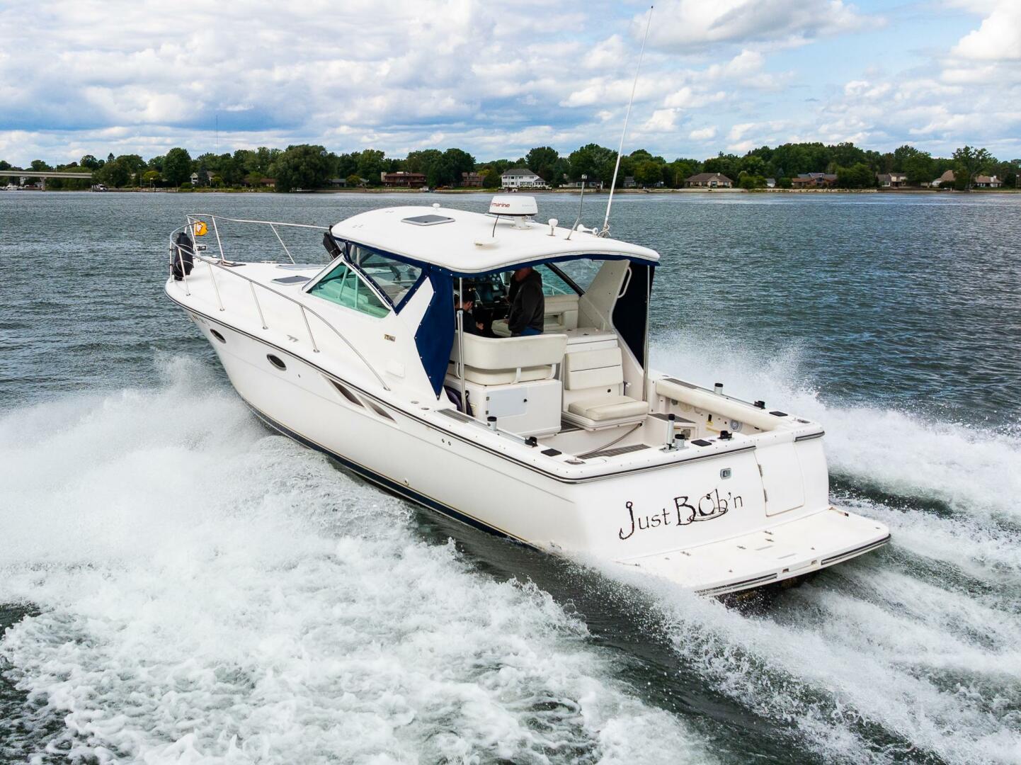 2002 Tiara Yachts 35 Open - Image 3