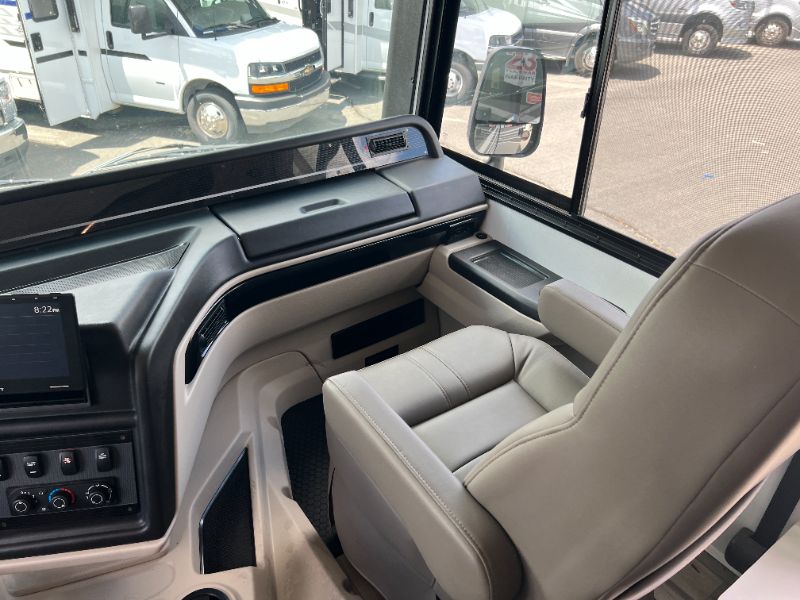 2026 Entegra Coach Vision XL 36C - Image 6