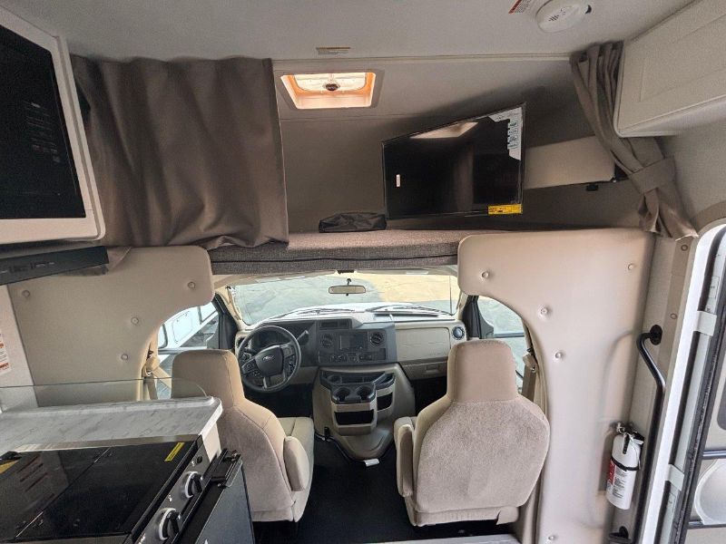 2026 Thor Motor Coach Four Winds Espec 19Z - Image 14