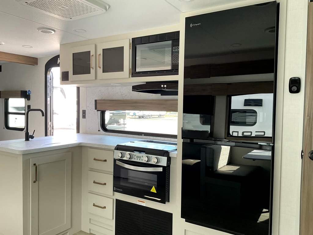 2027 KZ SPORTSMEN 261 BHK - Image 10
