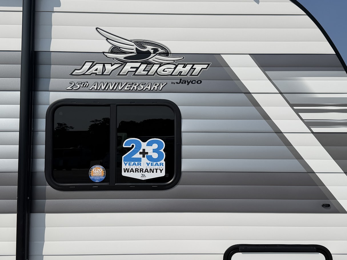 2027 Jayco Jay Flight SLX 260BH - Image 9