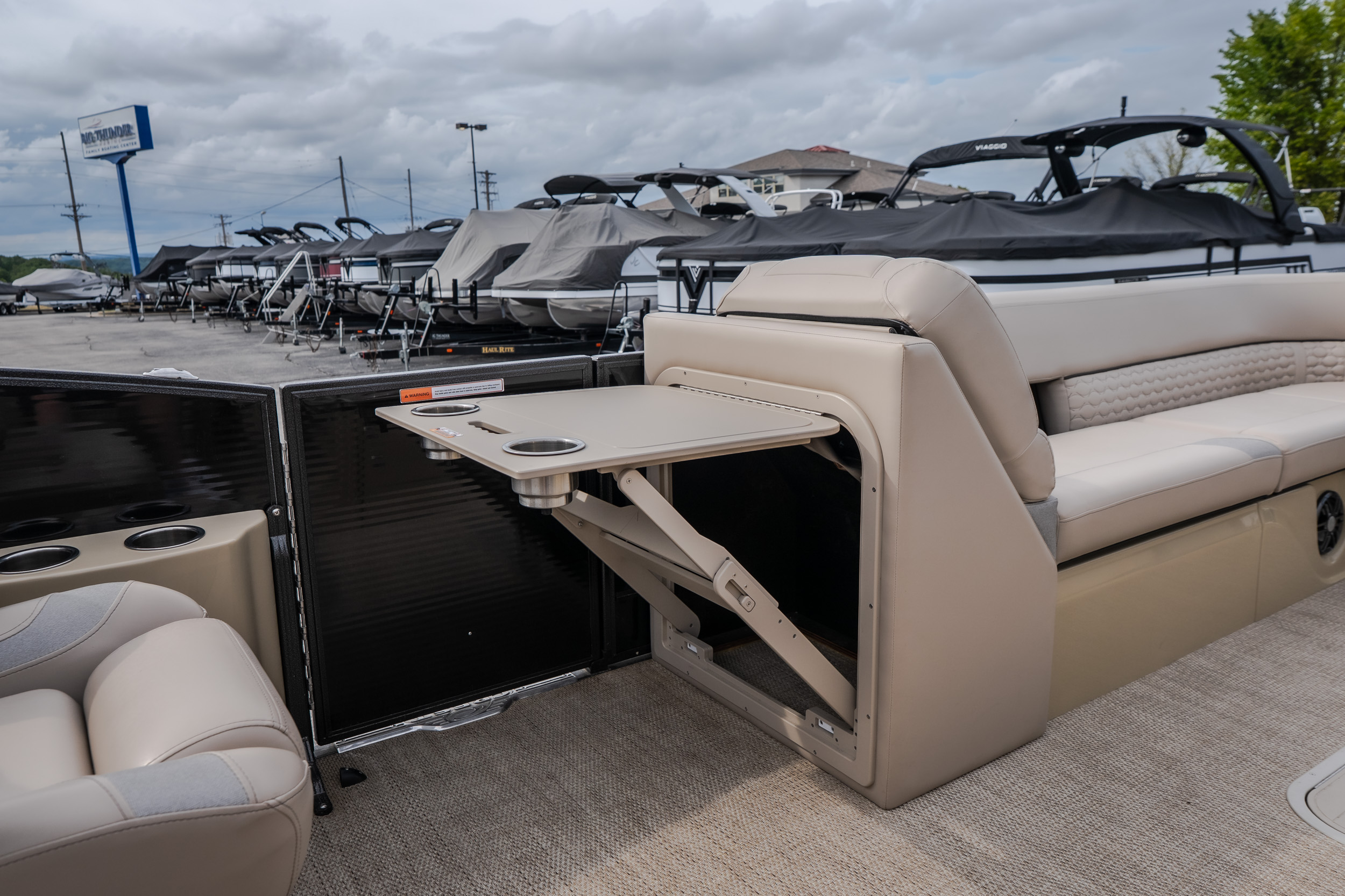 2023 Crest Caribbean LX 250 - Image 24