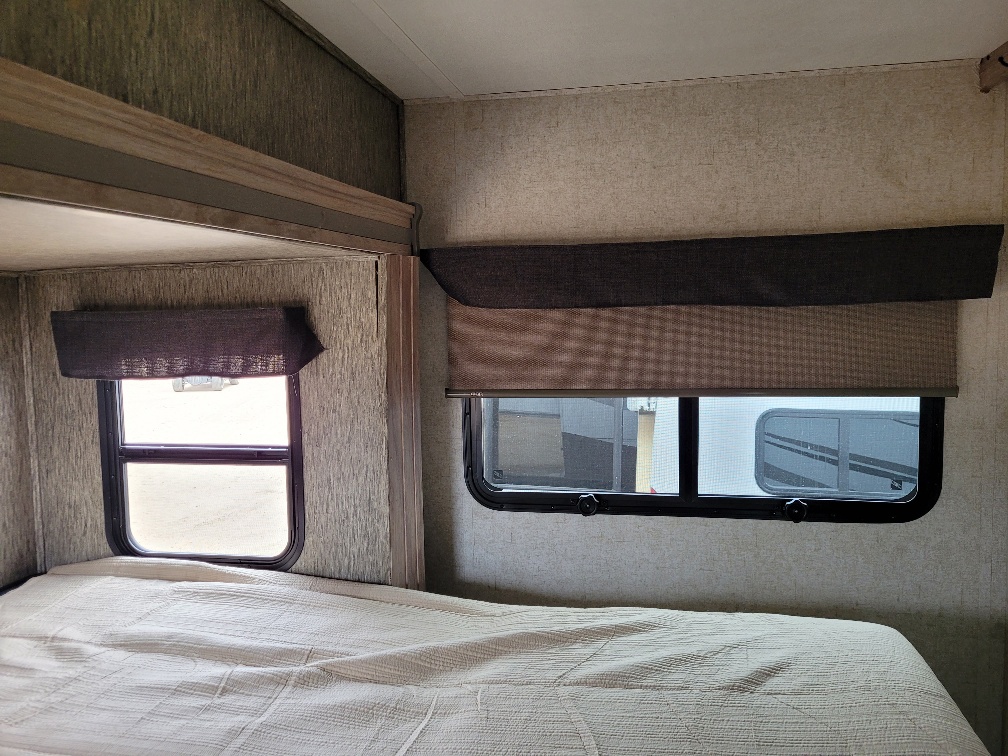 2018 Forest River Forester 2401R MBS - Image 33