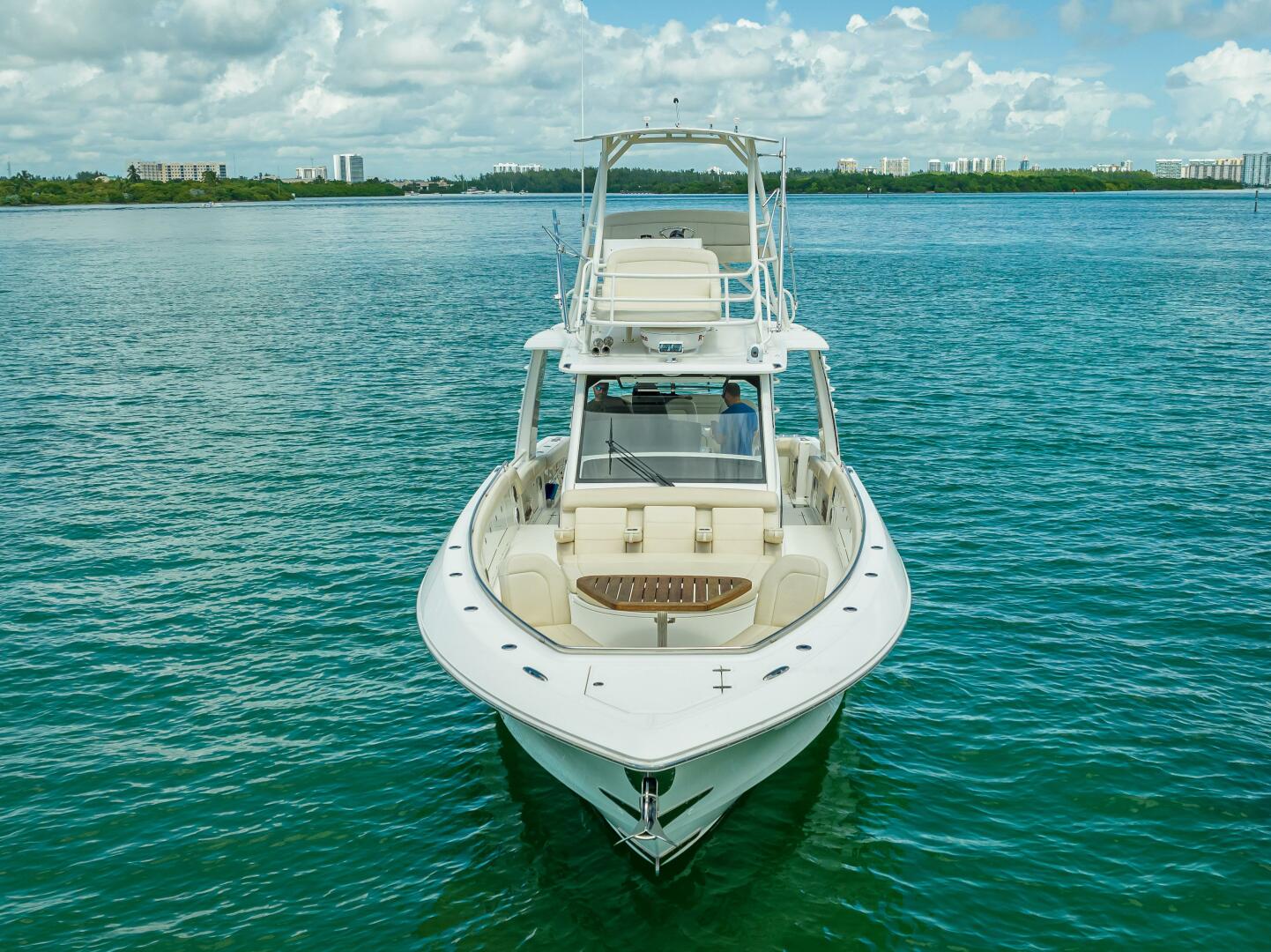 2016 Boston Whaler - Image 19
