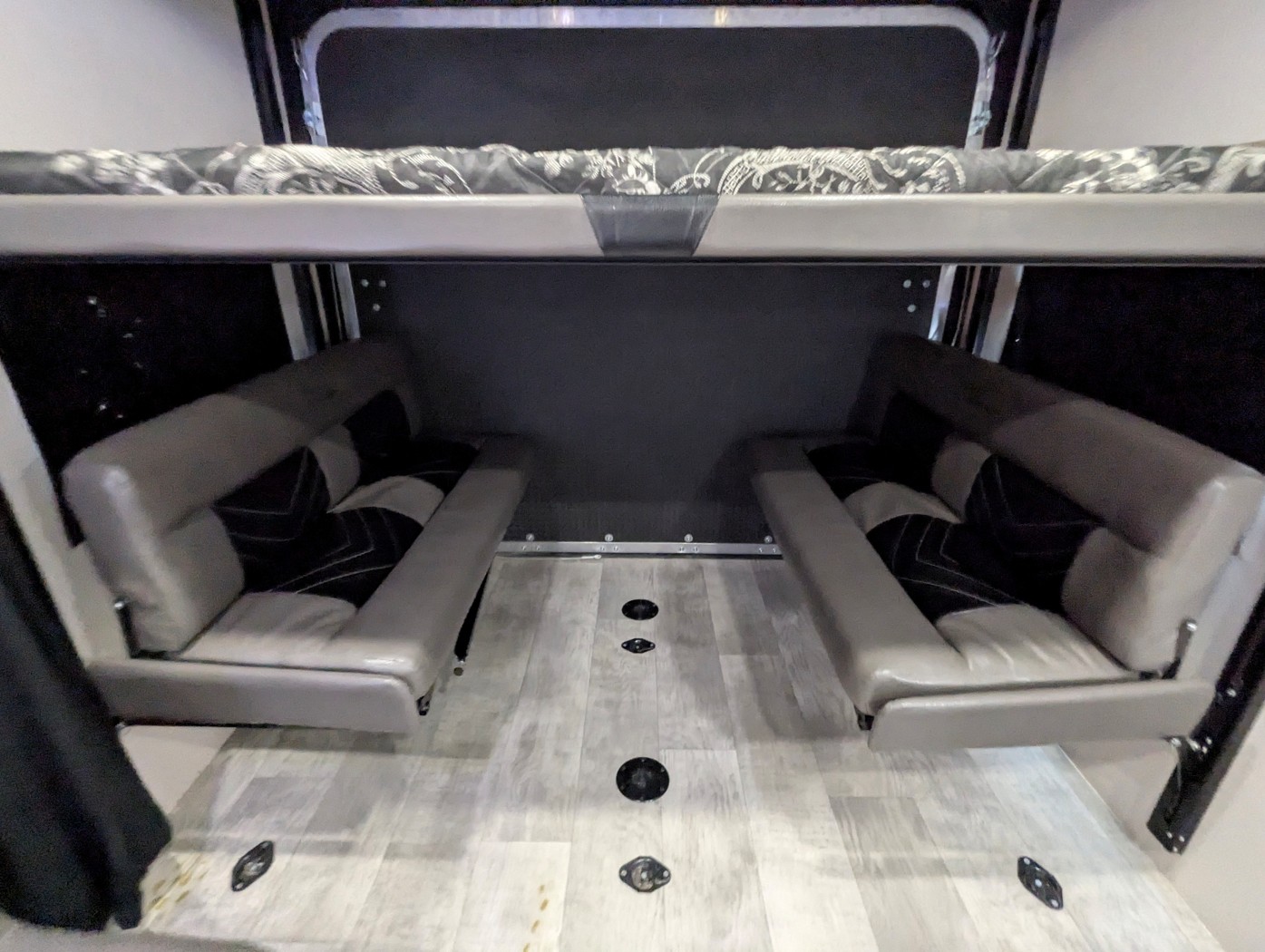 2021 PACIFIC COACHWORKS BLAZEN 2614 - Image 13