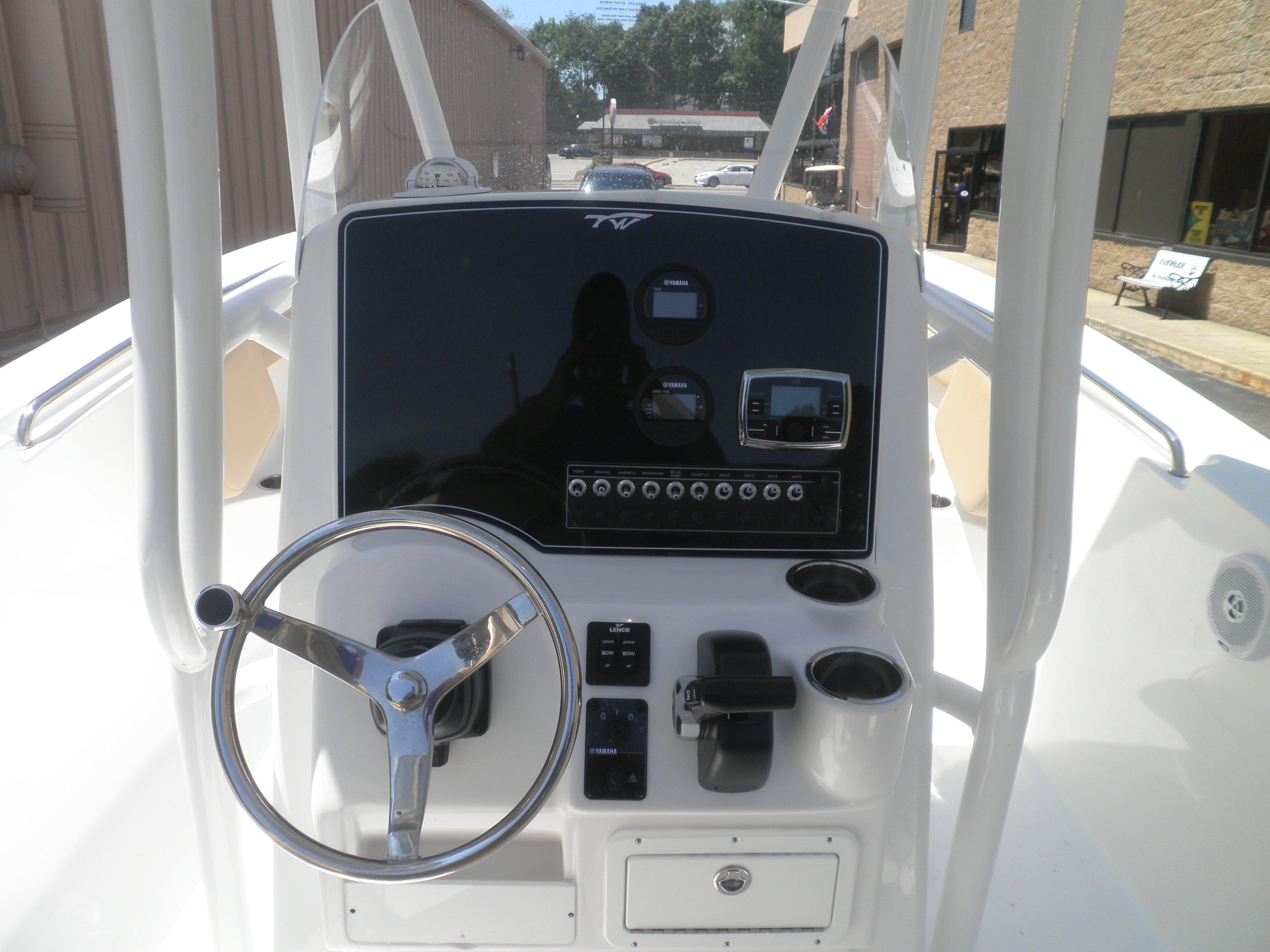 2027 Highfield Sport 360 Standard - Image 303