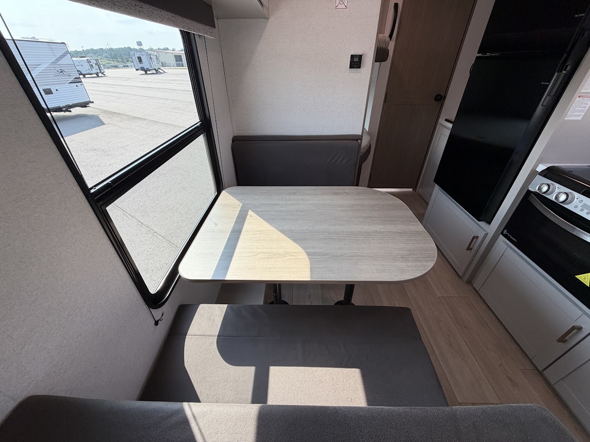2027 Jayco Jay Flight SLX 260BH - Image 18