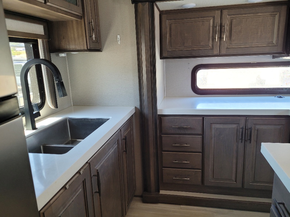 2022 Grand Design Solitude 390RK - Image 12