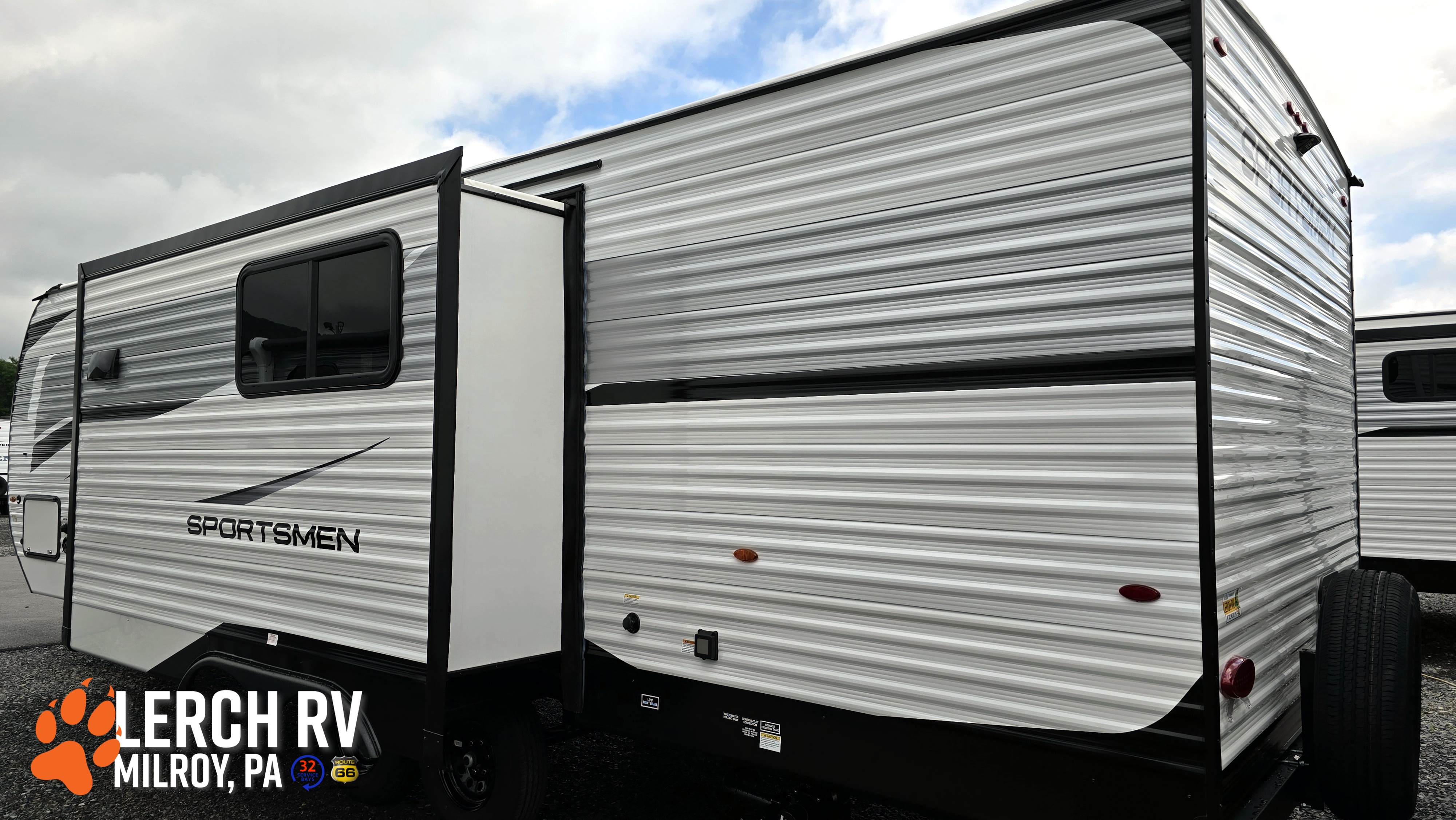 2027 KZ RV Sportsmen SE 291BHKSE - Image 5