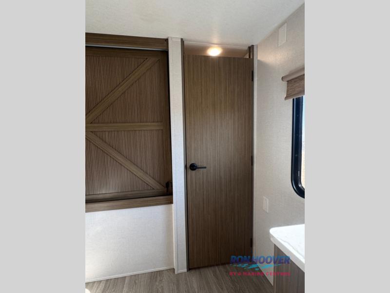 2026 FOREST RIVER 33TS - Image 30