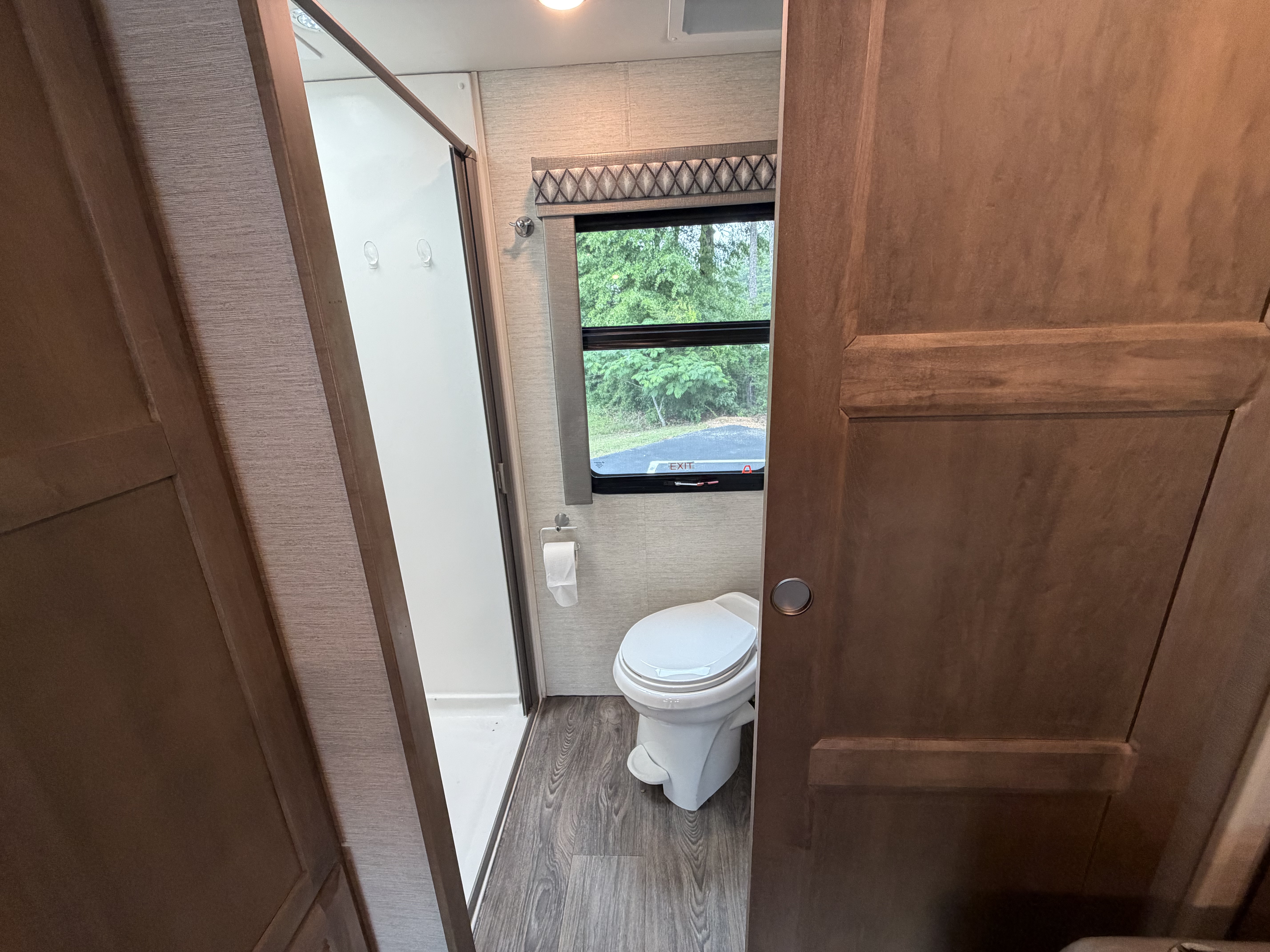 2022 TIFFIN WAYFARER 25 RW - Image 12
