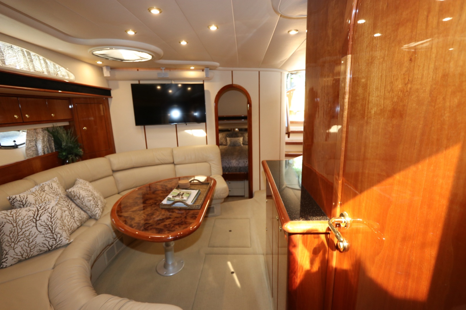 2005 Neptunus 56 Express - Image 32