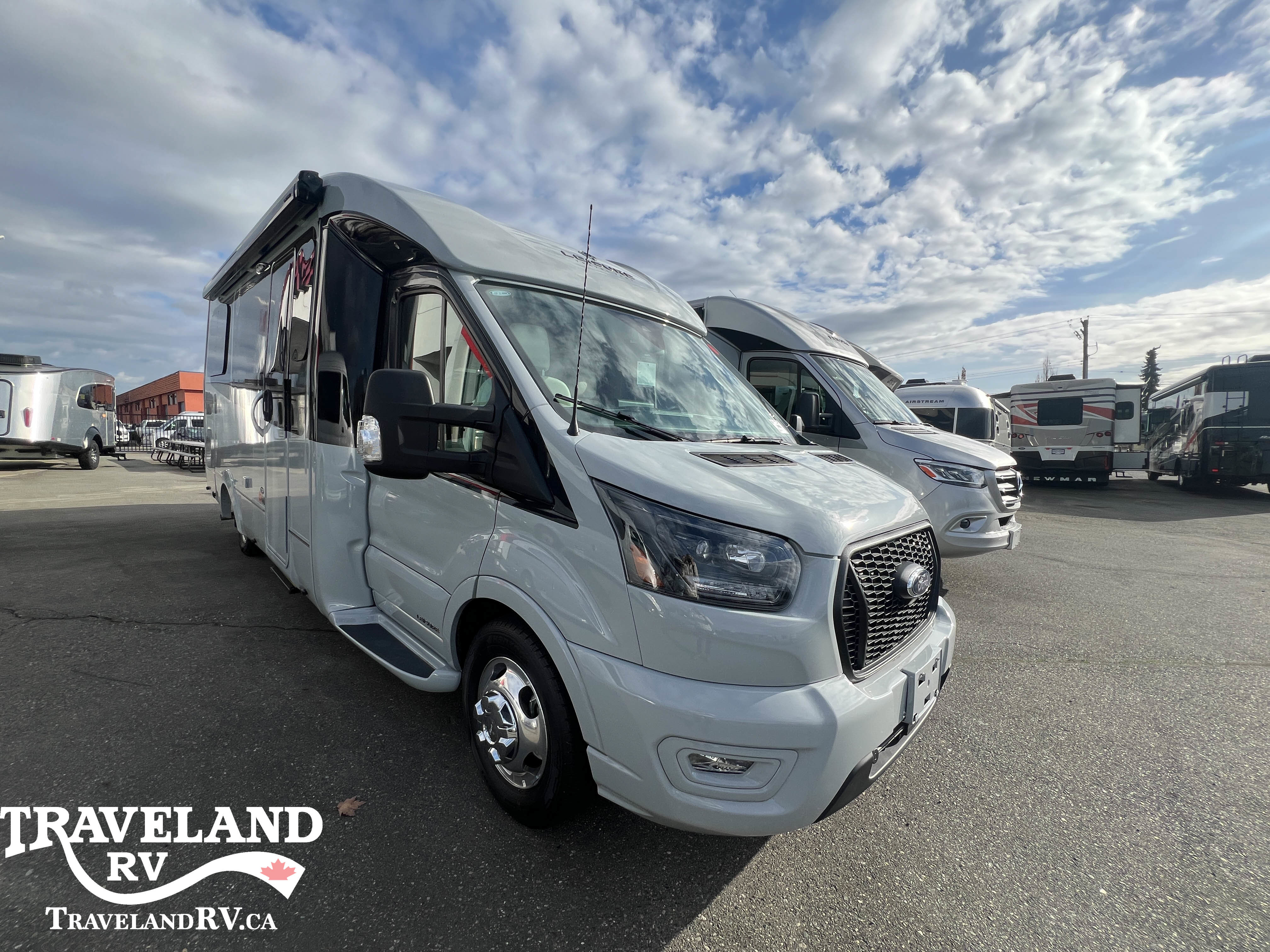 2026 Leisure Travel Wonder W24RTB - Image 1