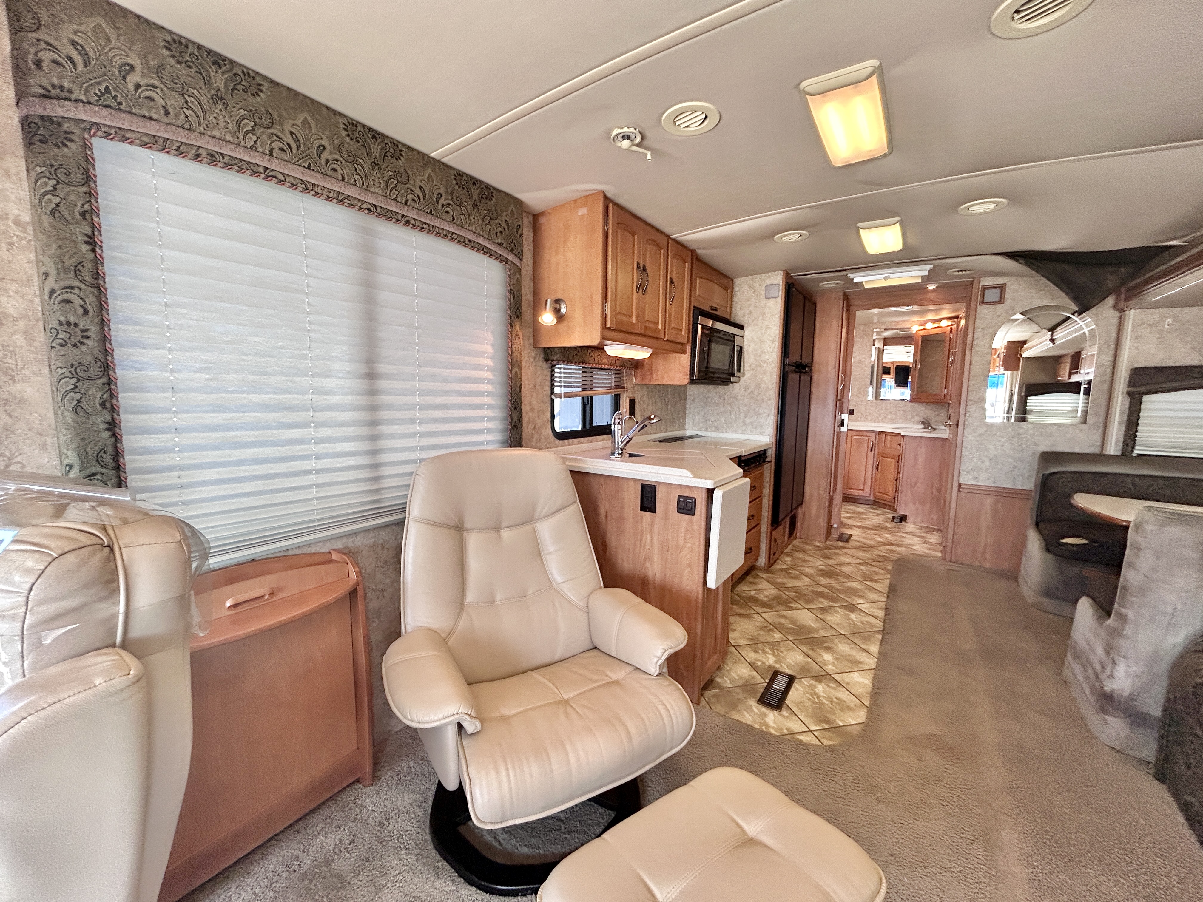 2006 WINNEBAGO ITASCA 36SG - Image 11