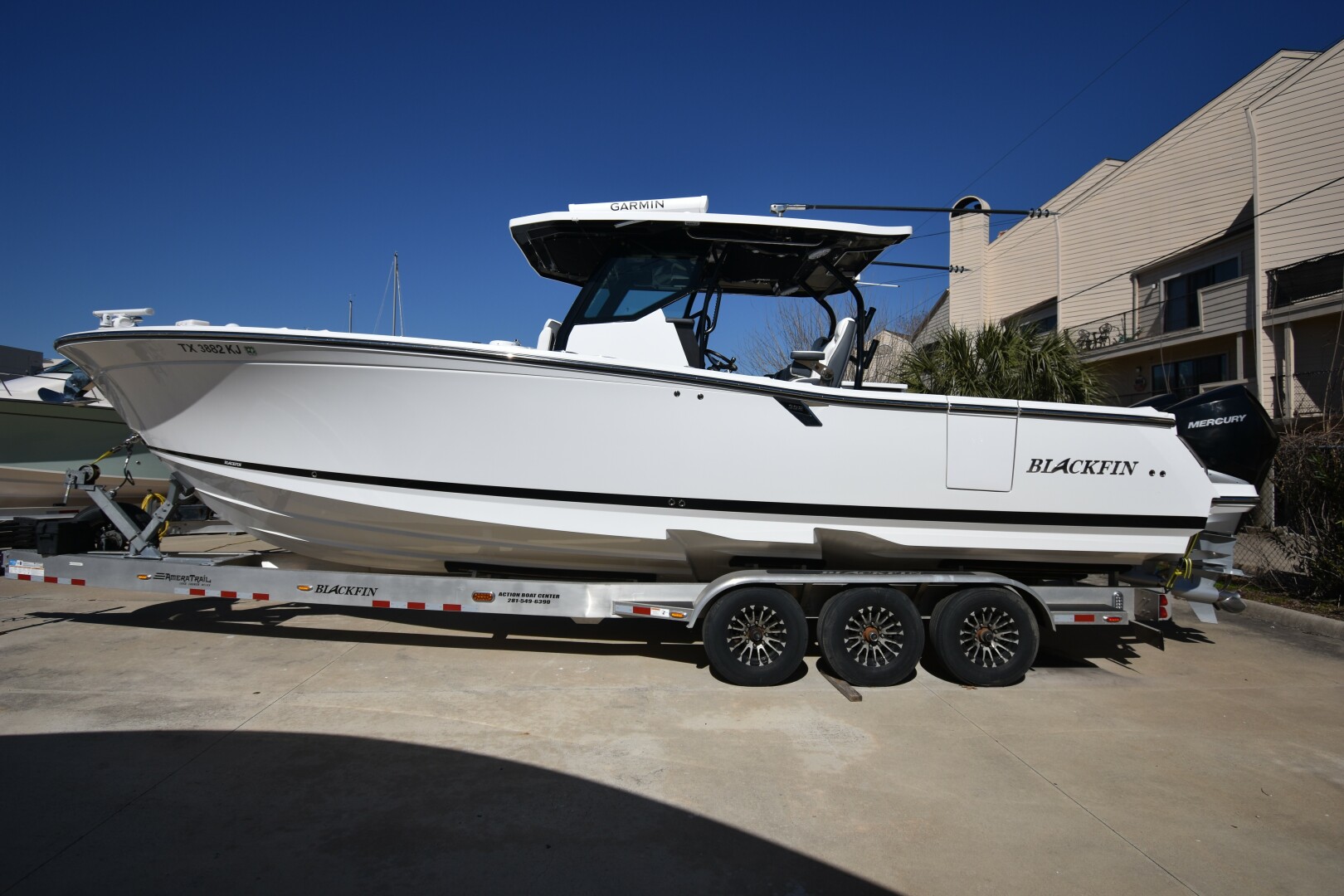 2021 Blackfin 332CC - Image 1