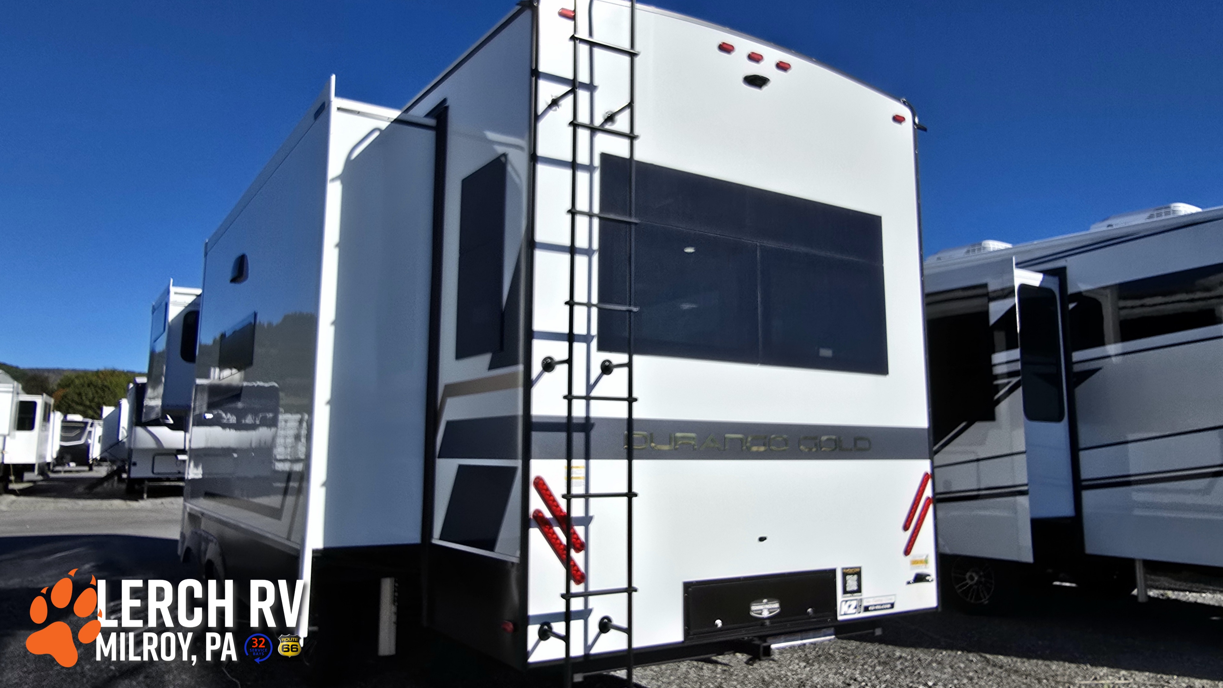 2027 KZ RV Durango Gold G310RLQ - Image 11