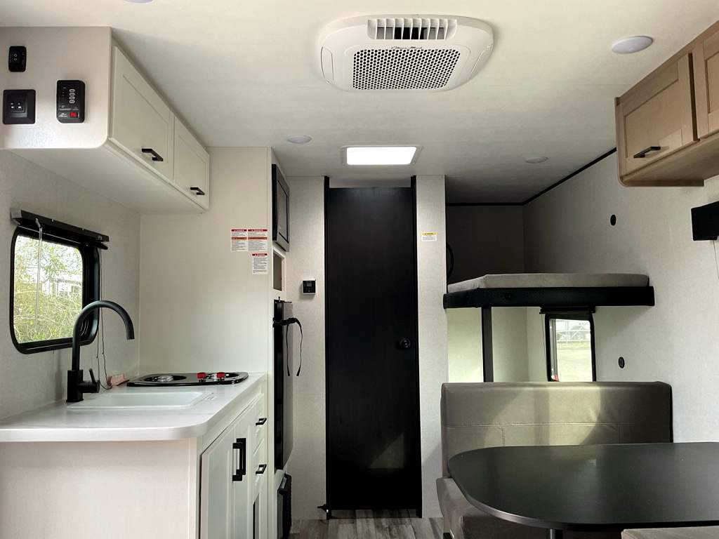 2026 JAYCO Jay Flight SLX 170 BH  - Image 8