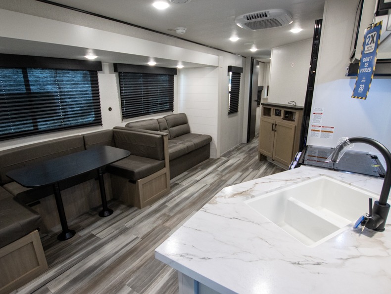 2026 Jayco Jay Flight SLX 295TBS - Image 5