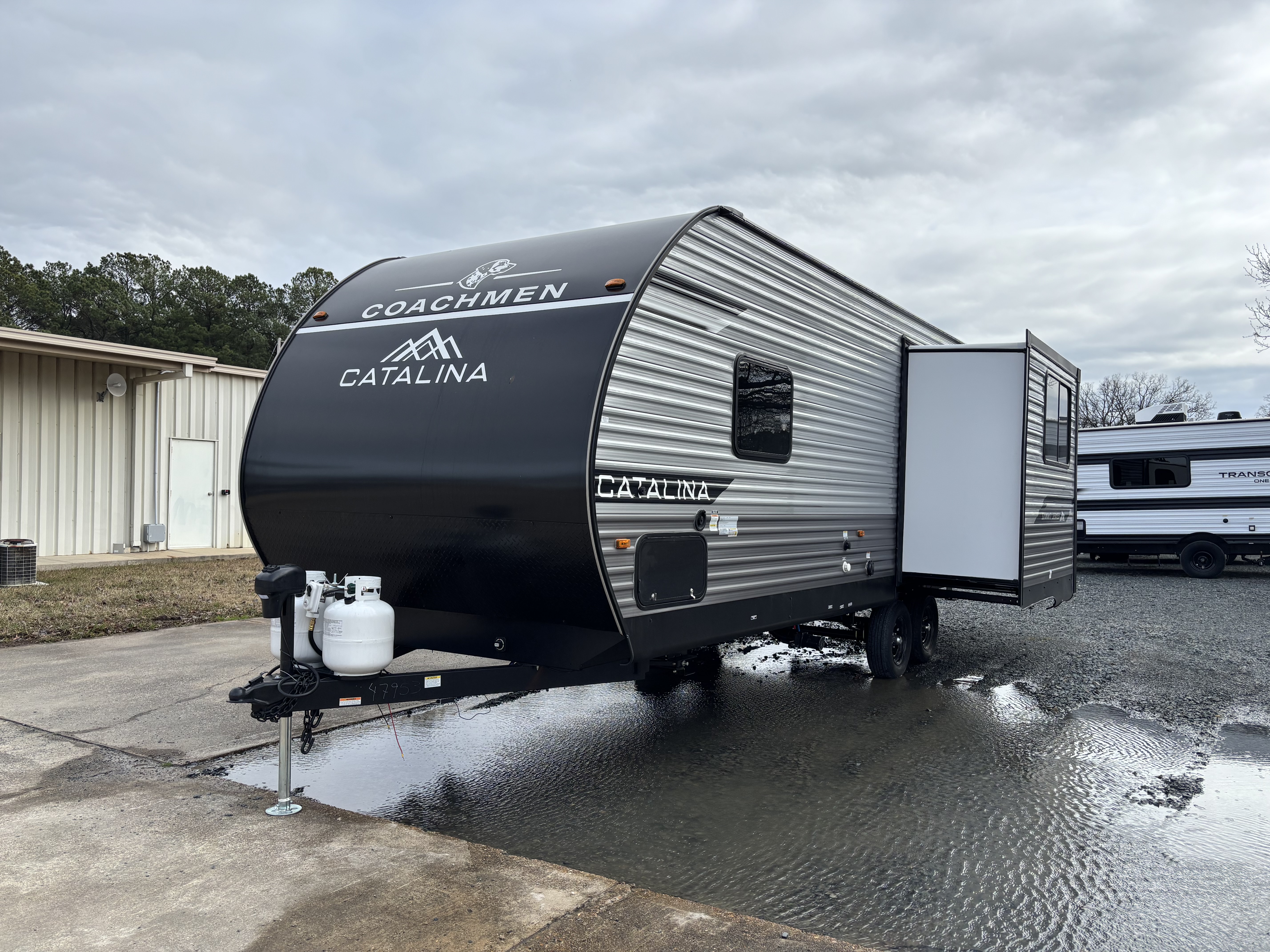 2026 Coachmen Catalina Summit Series 8 231MKS - Image 3