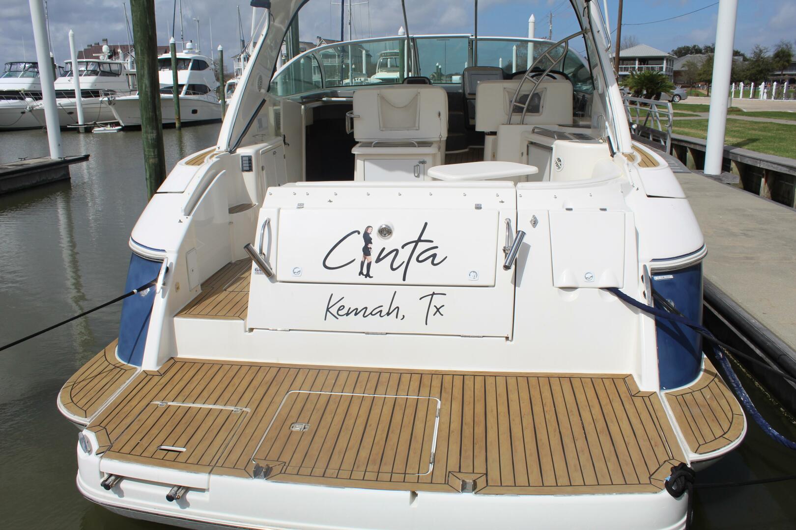 2007 Cruisers Yachts 420 Express - Image 9
