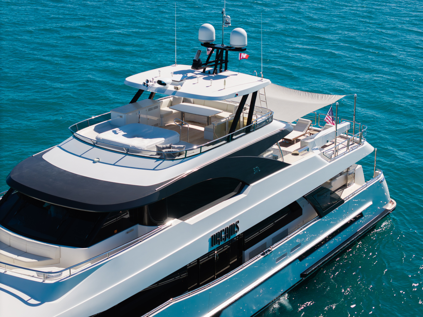 2022 Ocean Alexander 37L - Image 11