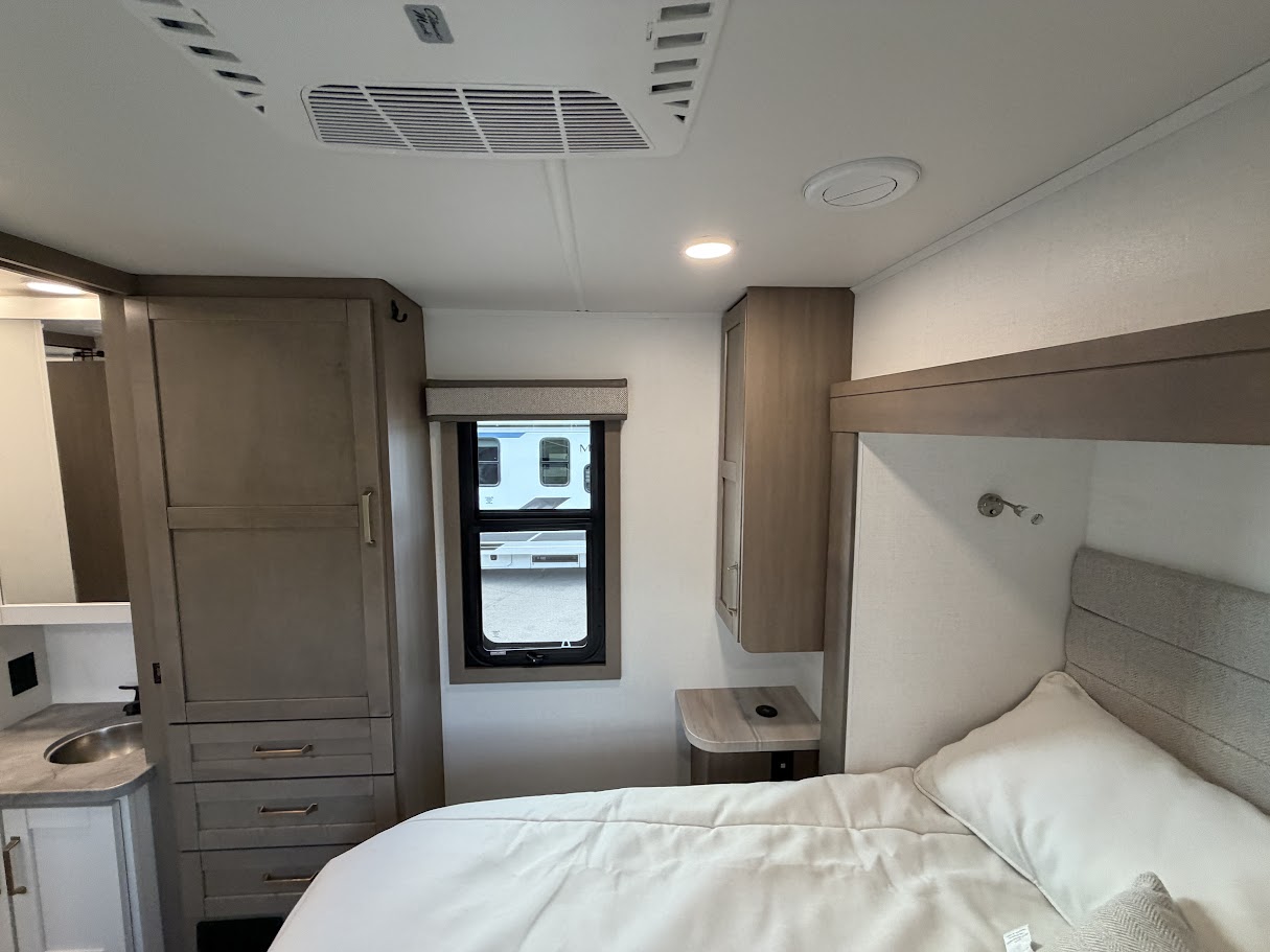 2027 JAYCO GREYHAWK 30Z - Image 50