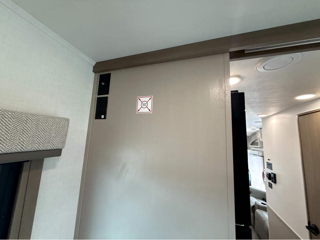 2027 JAYCO REDHAWK 27G - Image 26