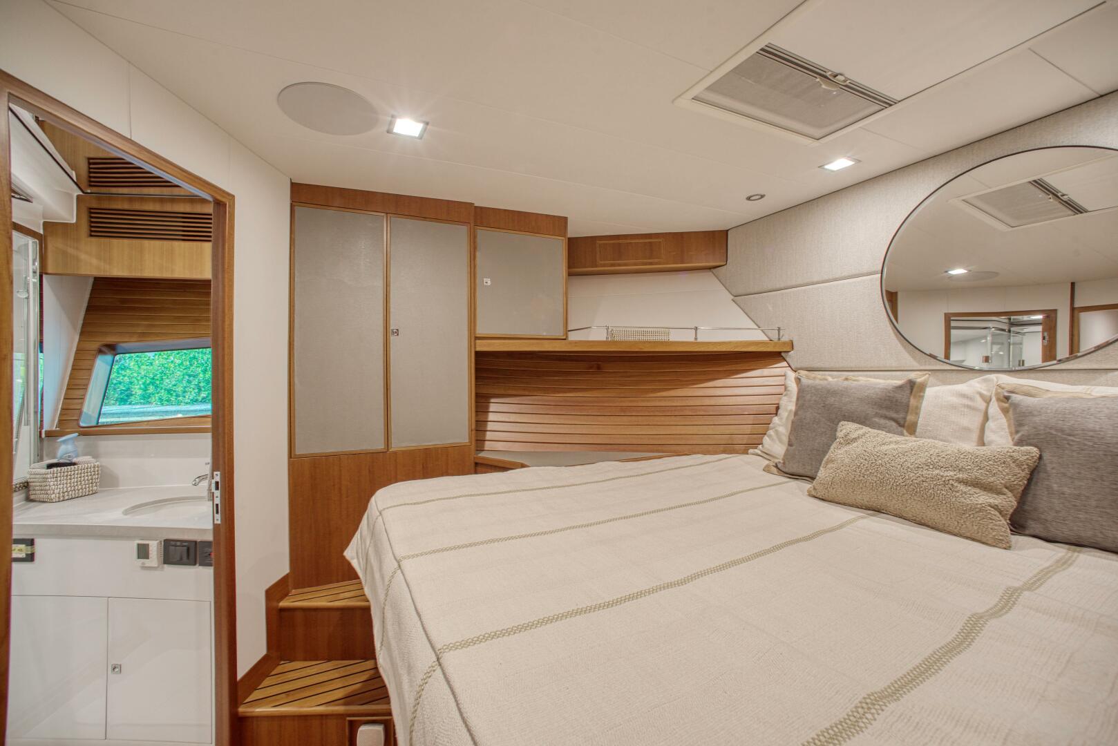 2023 Marlow Explorer 70E-CB - Image 22