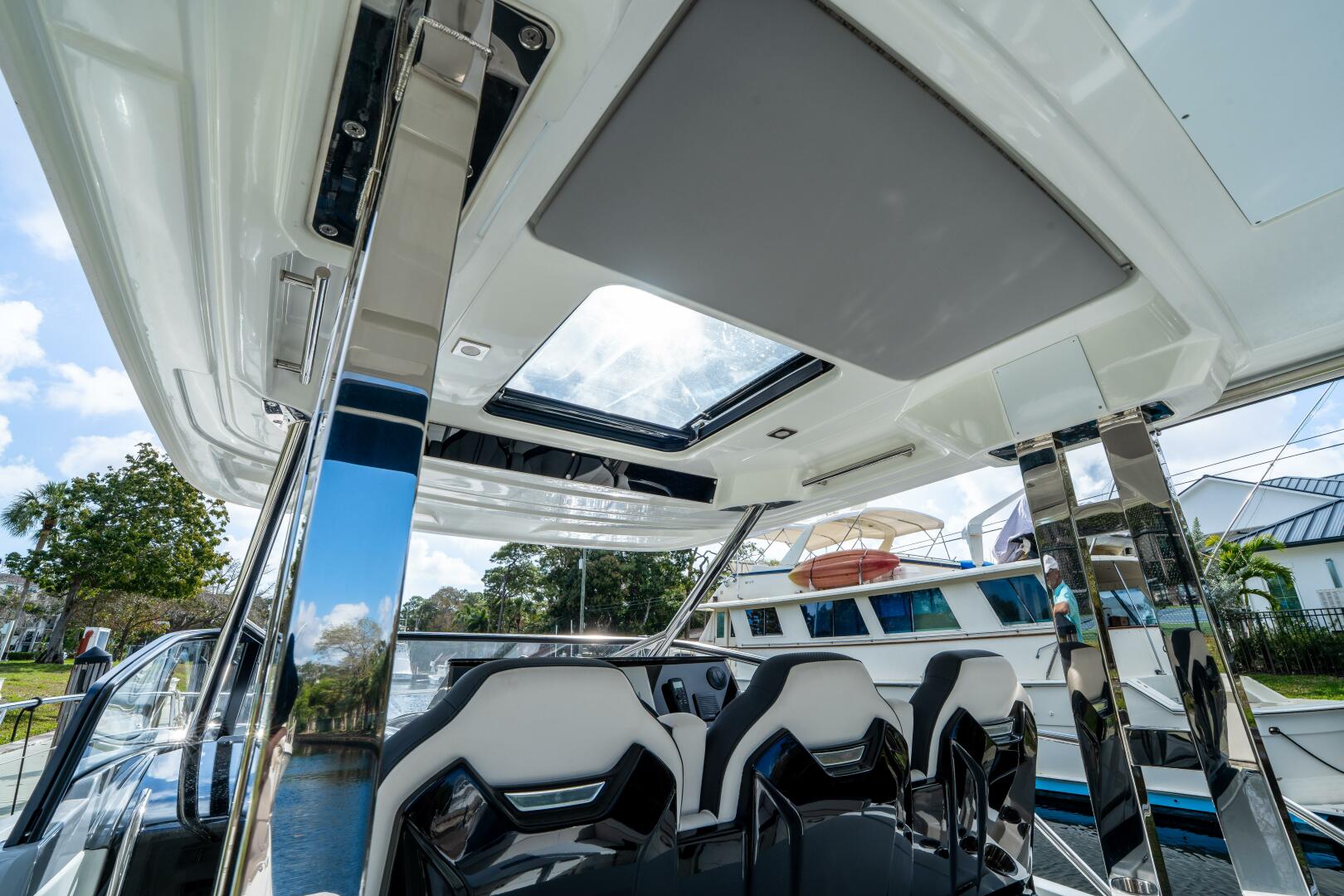 2019 Chaparral 21 H2O Sport - Image 197
