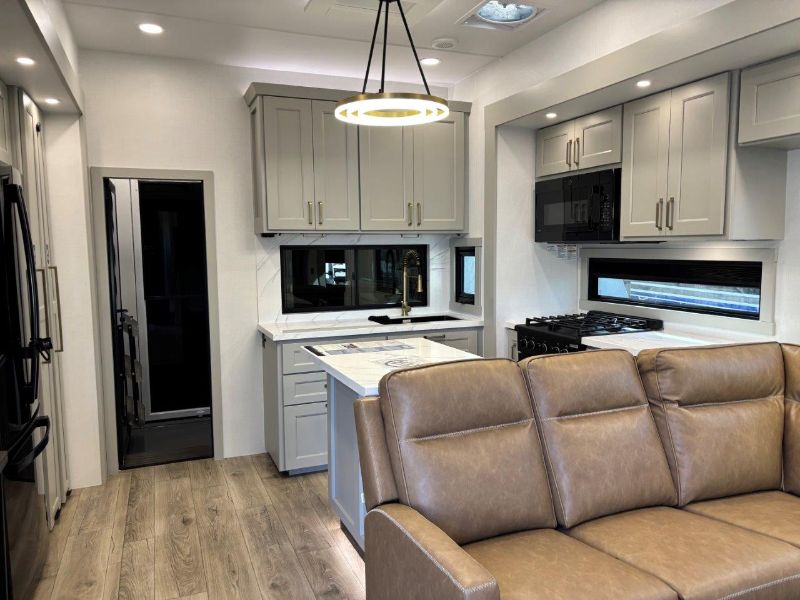 2026 Brinkley RV Model G 3250 - Image 6