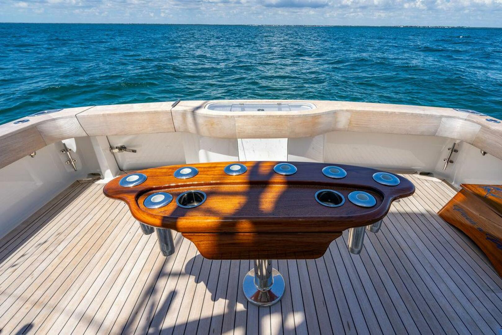 2023 Hatteras GT45X - Image 10