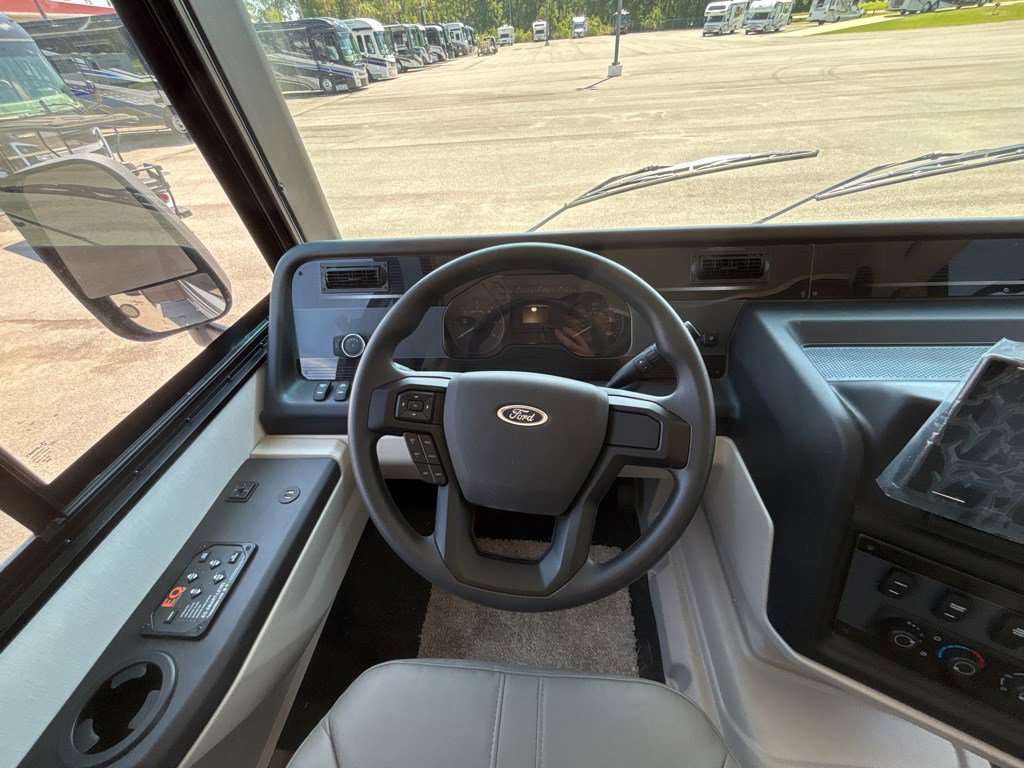 2026 ENTEGRA COACH VISION XL 34G - Image 34