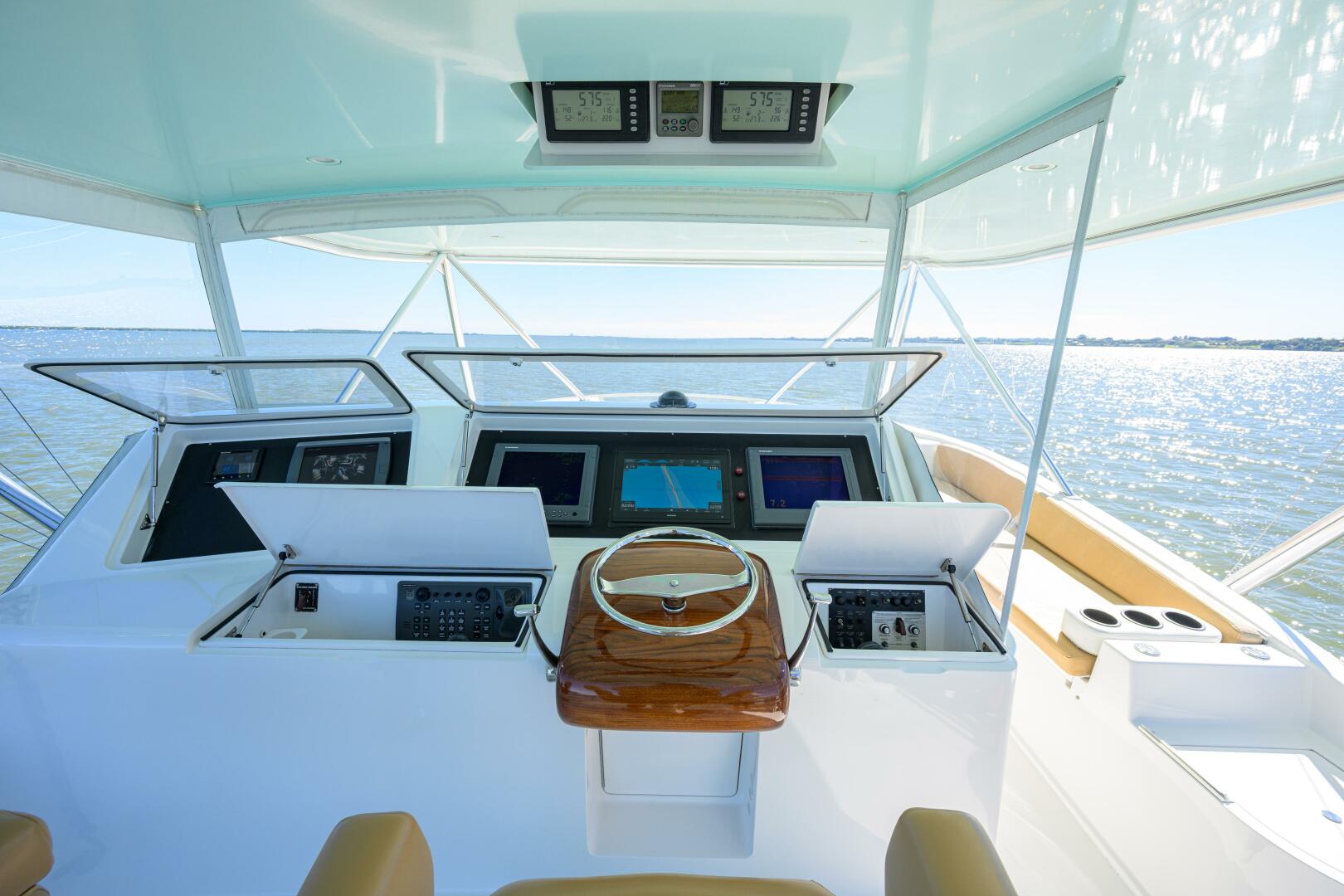 2007 Viking 64 Convertible - Image 39