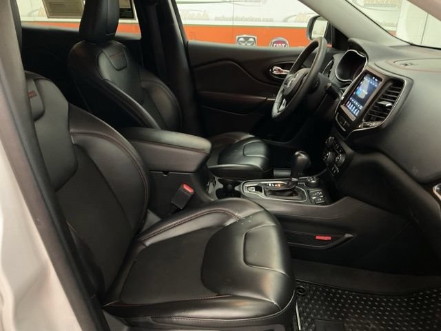 2022 Jeep Cherokee Utility 4D Trailhawk 4WD - Image 33