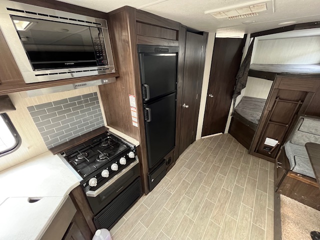2020 CHEROKEE GREY WOLF 26DBH - Image 12