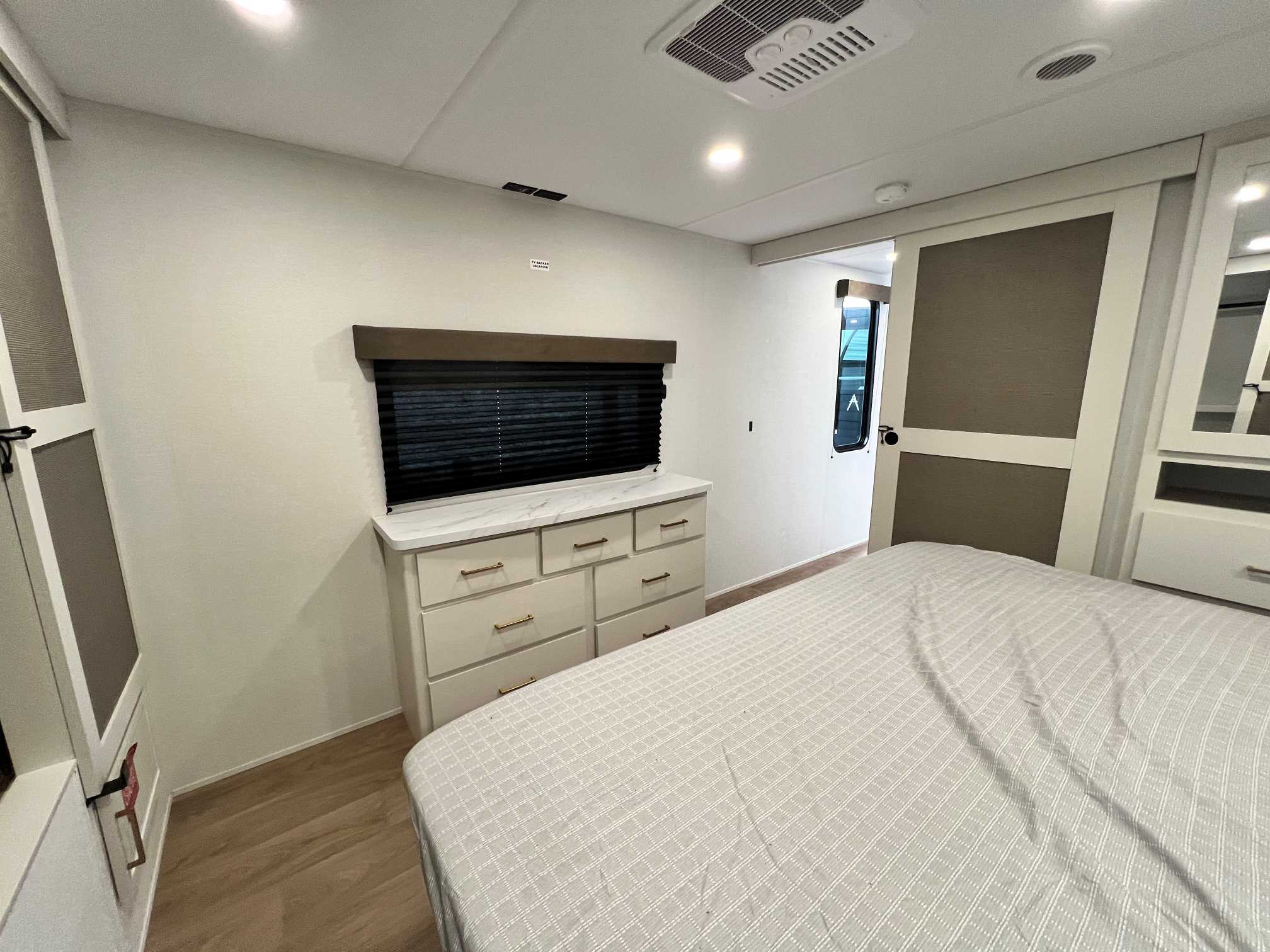 2027 Grand Design Transcend 315RKT - Image 25