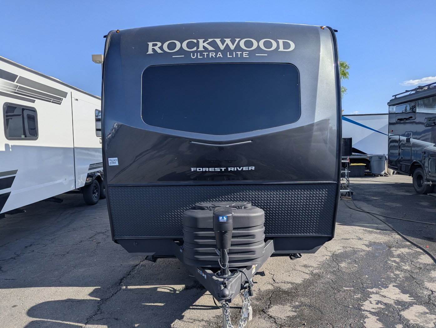 2027 Forest River Rockwood Ultra Lite 2706BH - Image 2