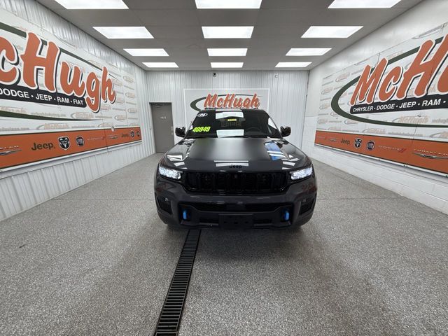 2024 Jeep Grand-Cherokee-L Laredo Altitude 4x4 - Image 3