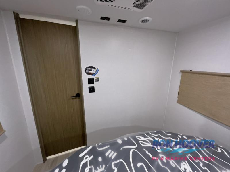 2026 FOREST RIVER 32BHDS - Image 32
