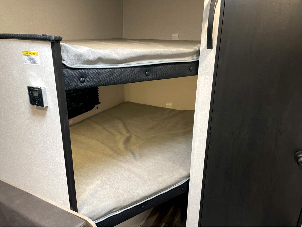 2026 Jayco Jay Flight SLX 172DB - Image 13
