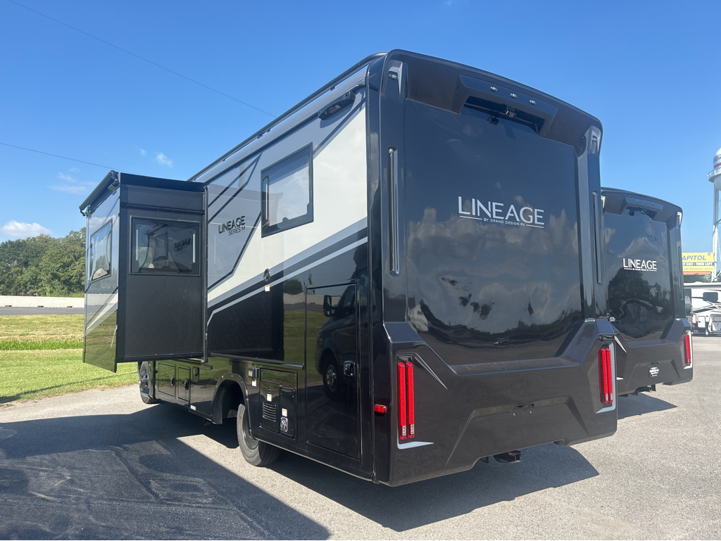 2026 Grand Design Lineage Series M 25TK - Image 3