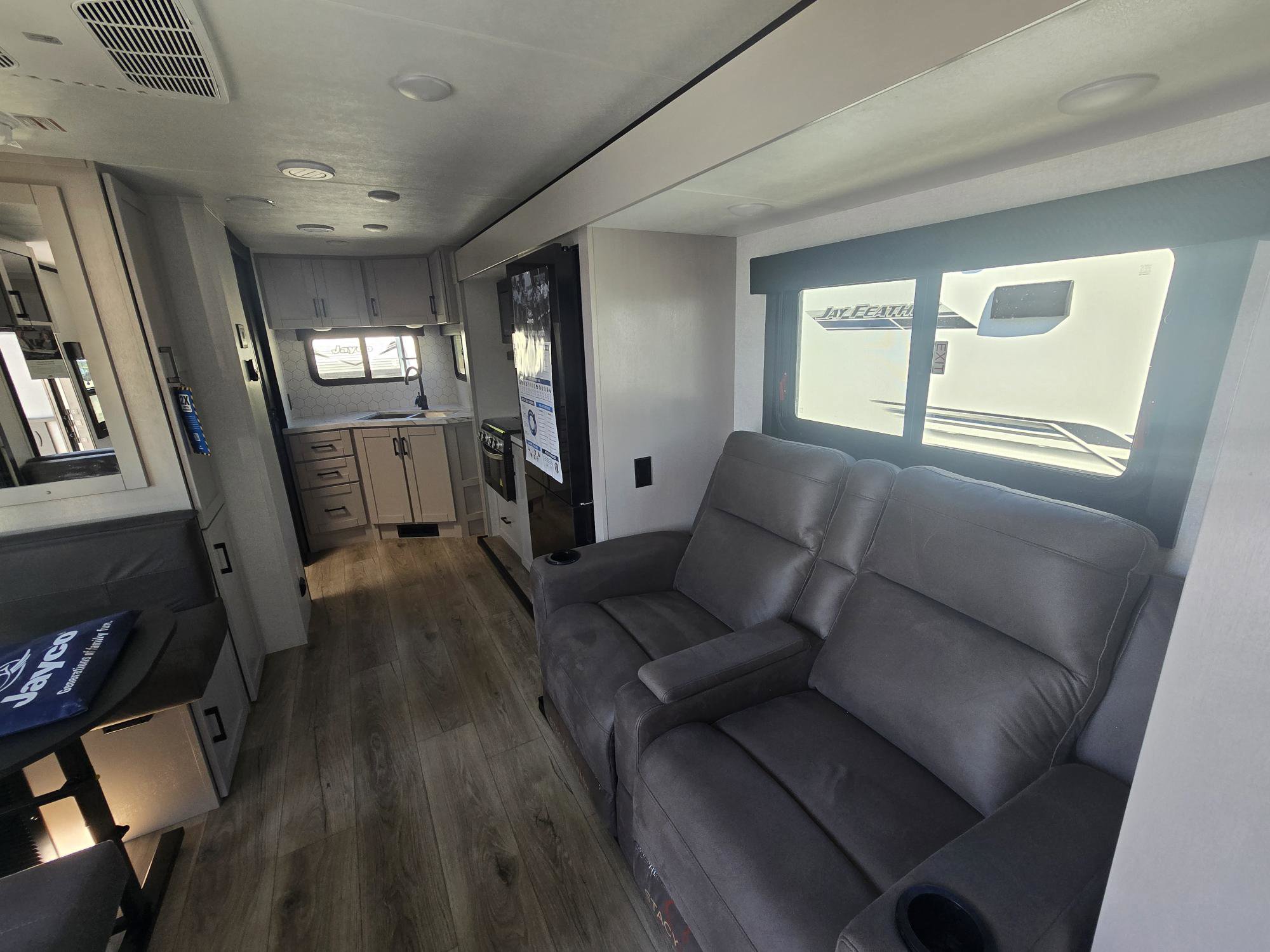 2026 JAYCO JAY FEATHER 21MML - Image 18
