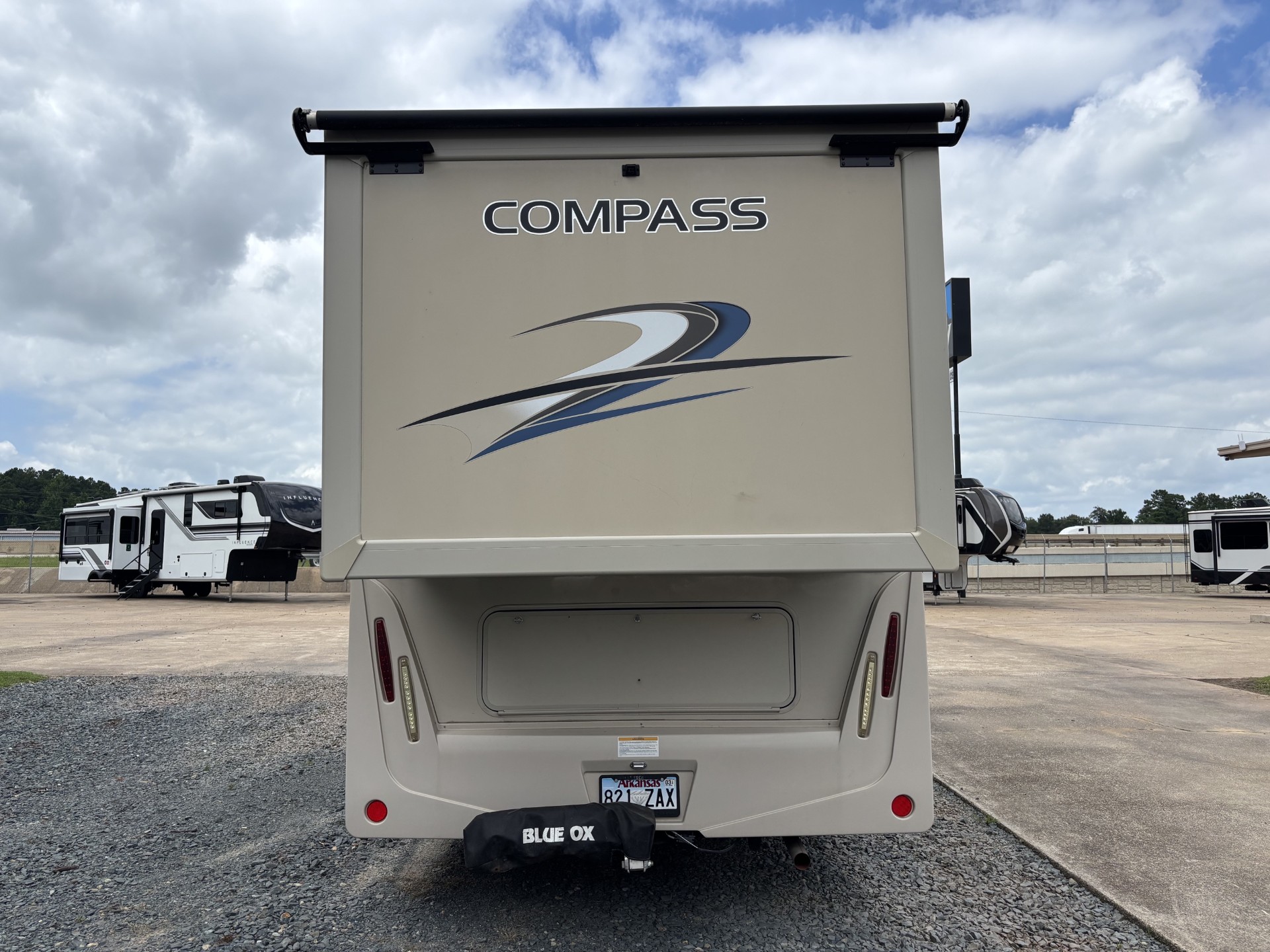 2018 Thor Motor Coach Compass 24TX - Image 7