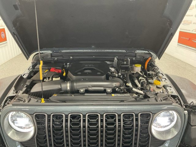 2025 Jeep Wrangler 4xe Rubicon 4x4 - Image 10