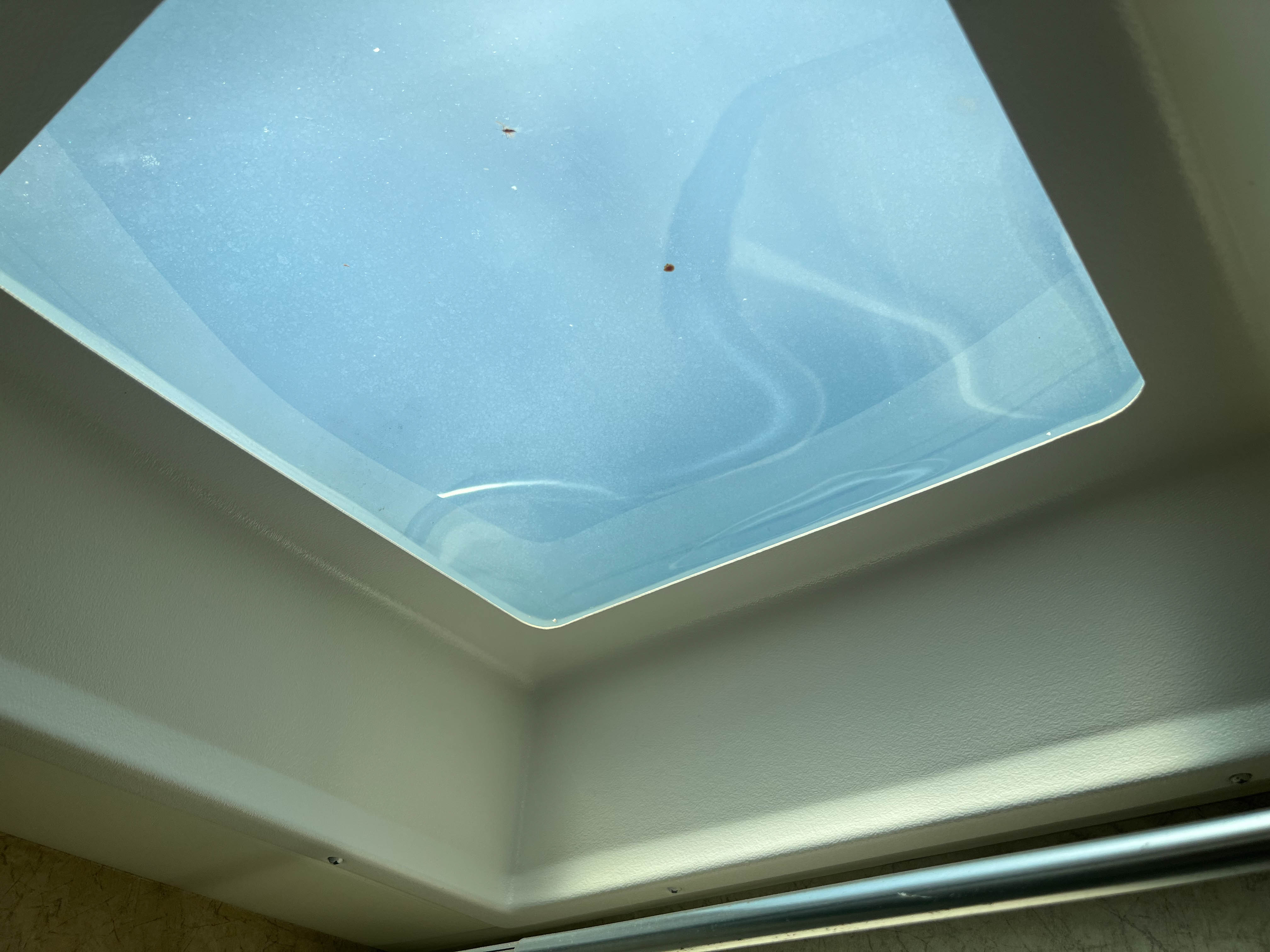 2011 NEWMAR BAYSTAR 3302 - Image 37