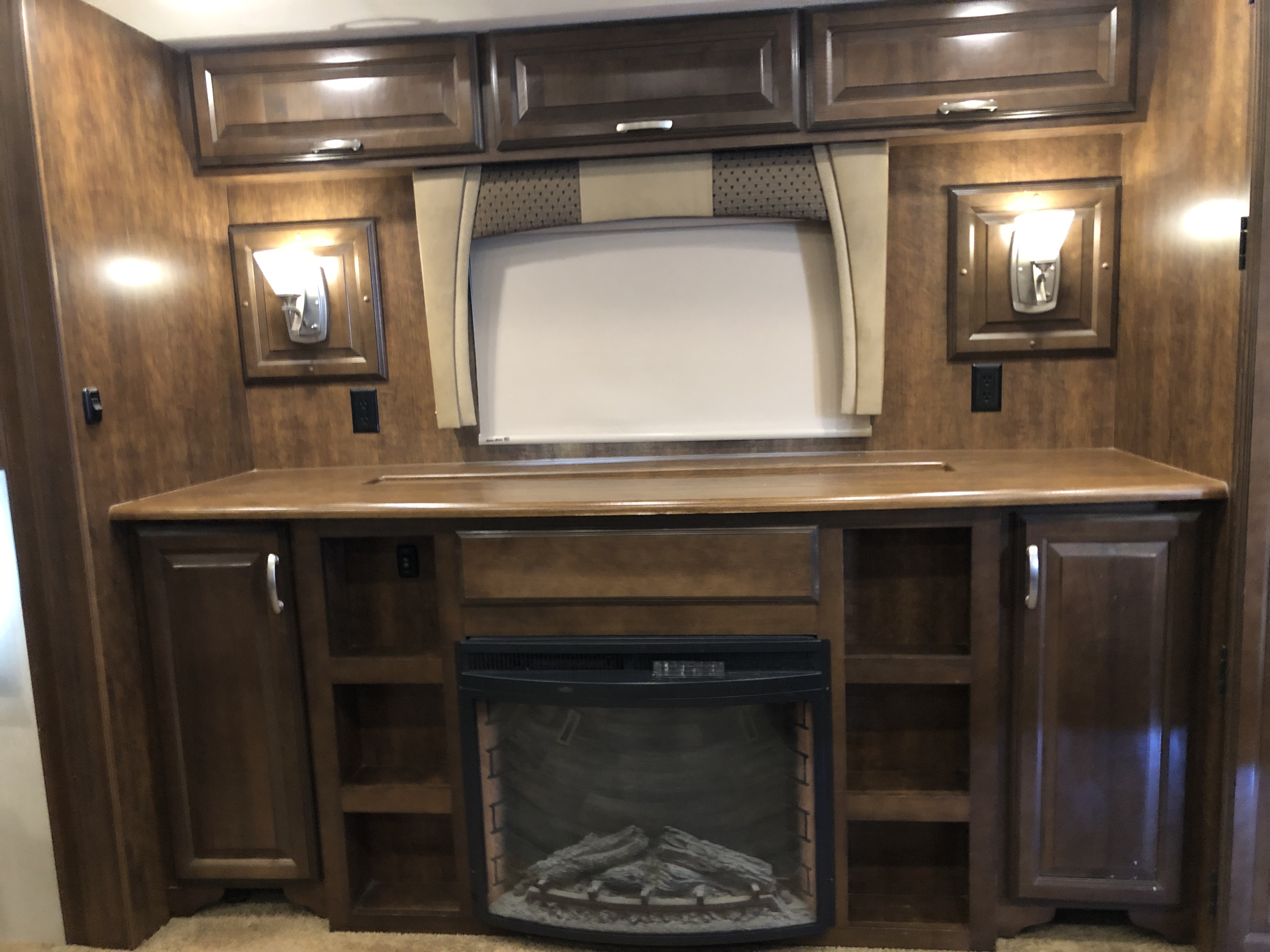 2016 Forest River Cardinal 3850RL - Image 18