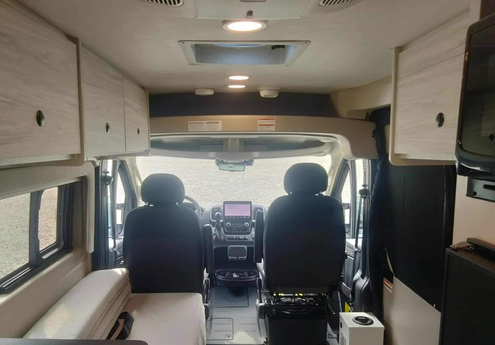 2026 ENTEGRA COACH ARC 18C - Image 9