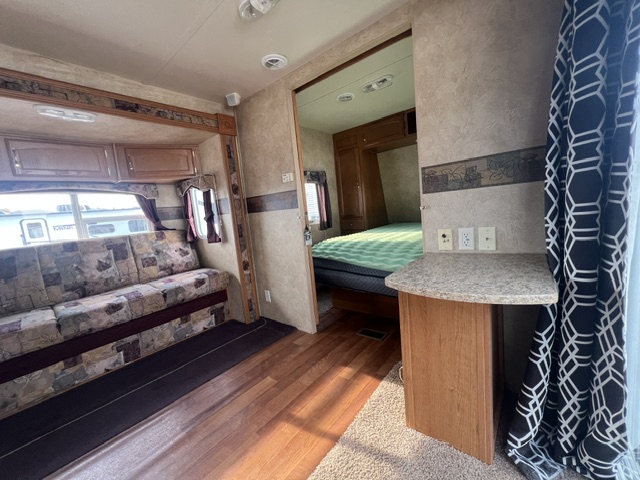 2008 FOREST RIVER WILDWOOD 37BHSS2Q - Image 9