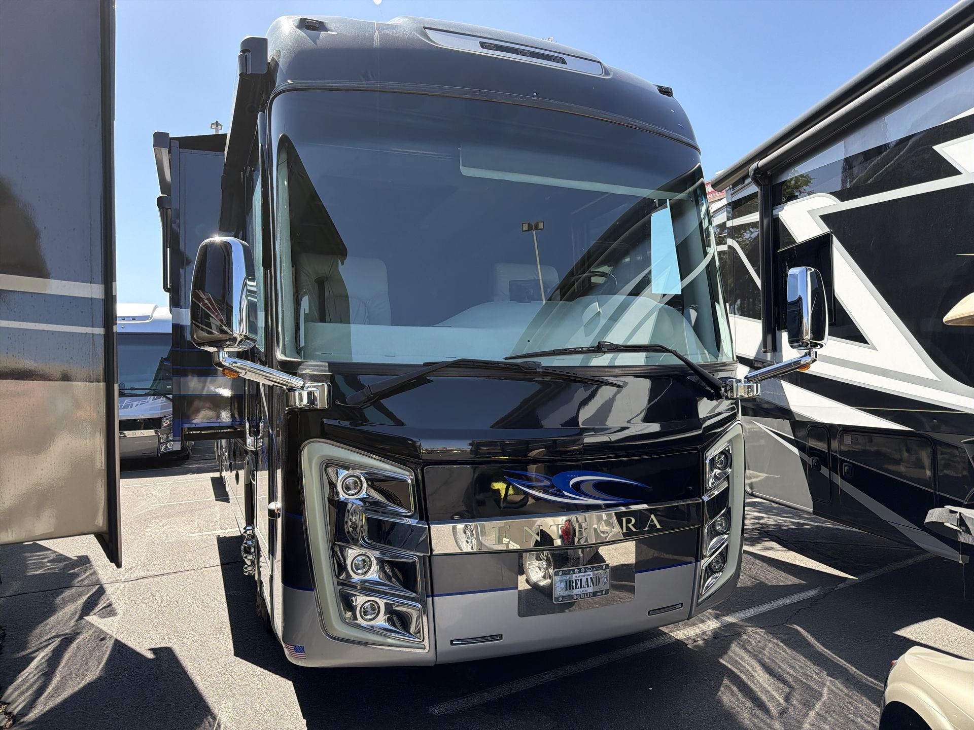 2017 Entegra Coach Anthem 44DLQ - Image 9