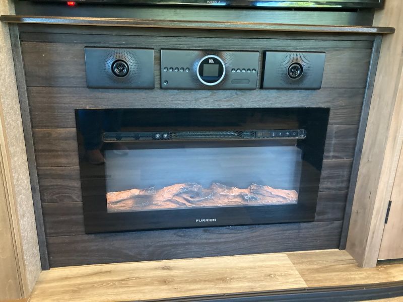 2021 Jayco Eagle 330RSTS - Image 12